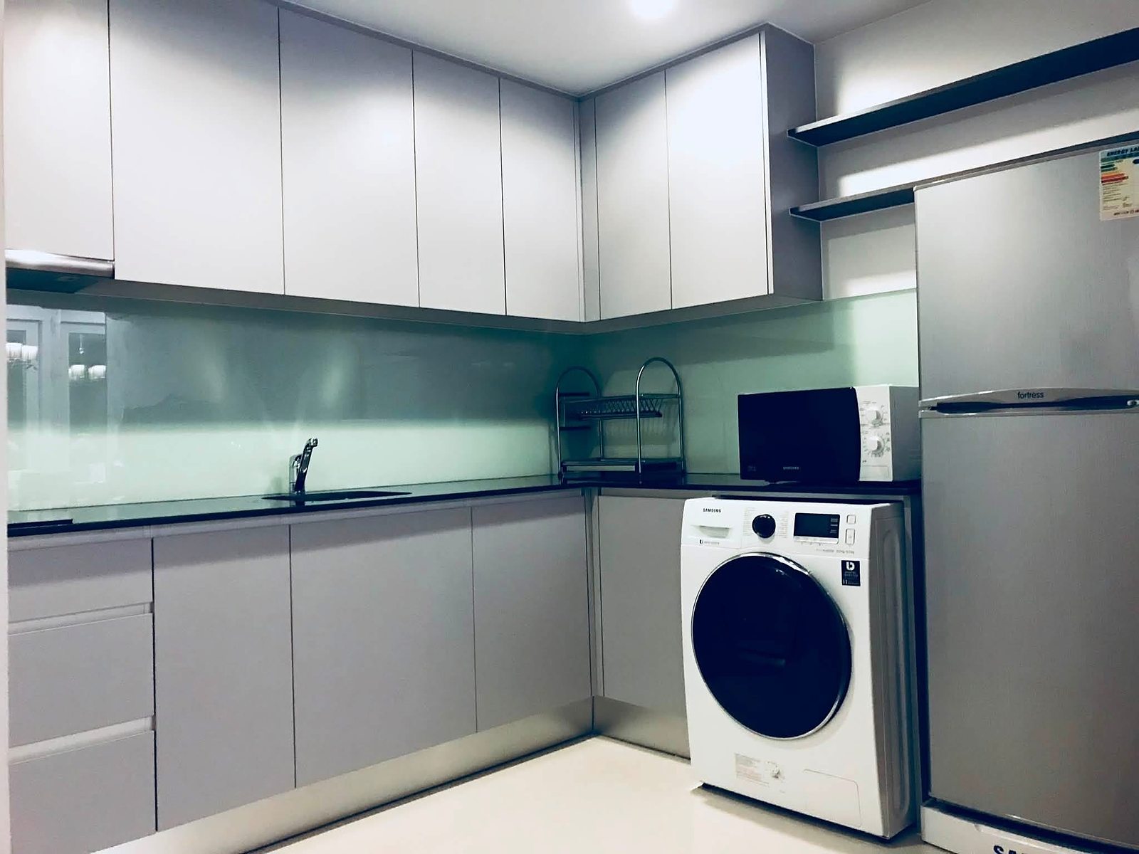 15 Sukhumvit Residences: Kitchen