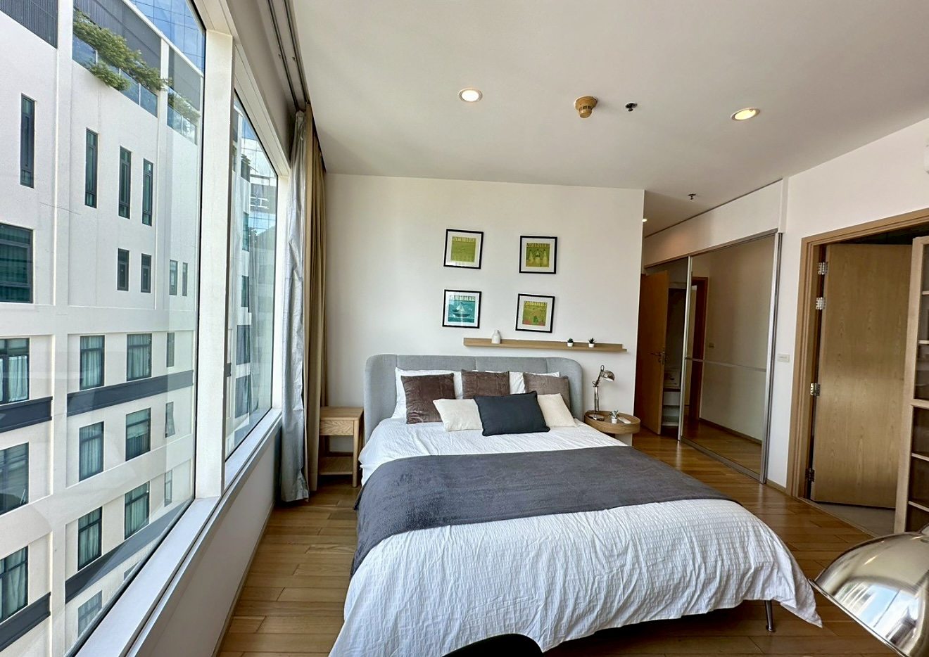 39 by Sansiri: Master bedroom