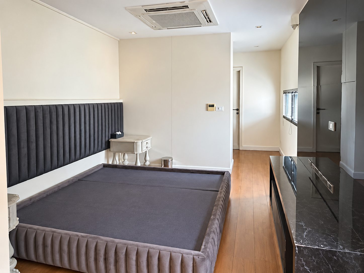 5-Storey Residential Building Thonglor 23: Bedroom