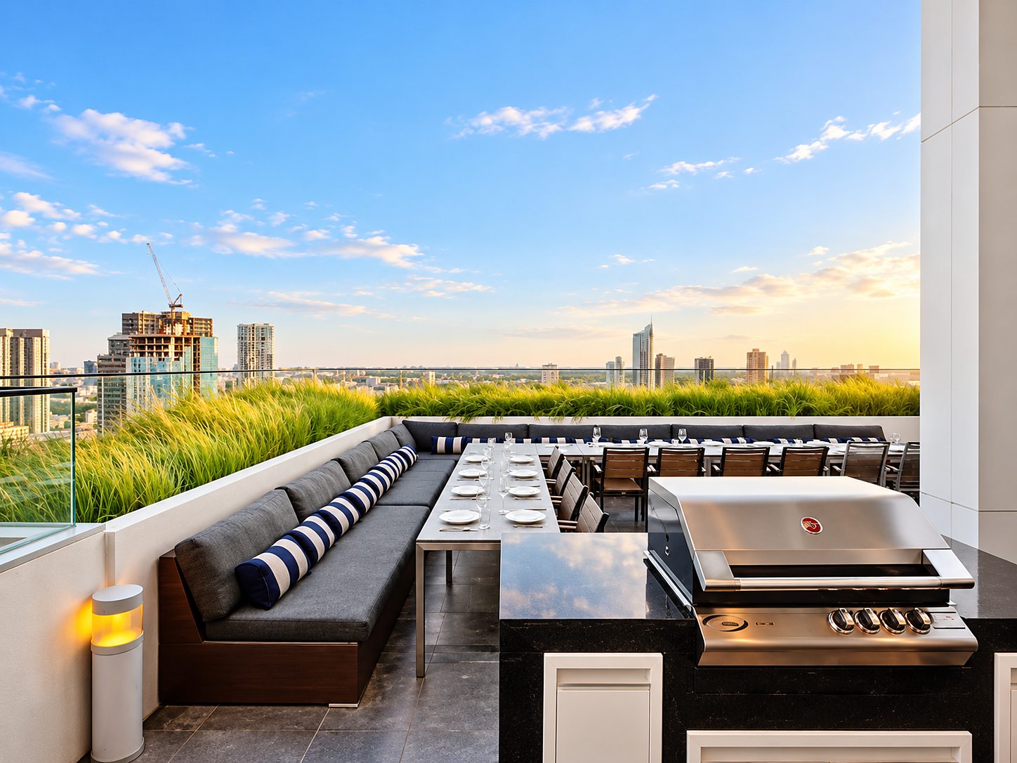 AEQUA Residence Sukhumvit 49: Rooftop BBQ terrace