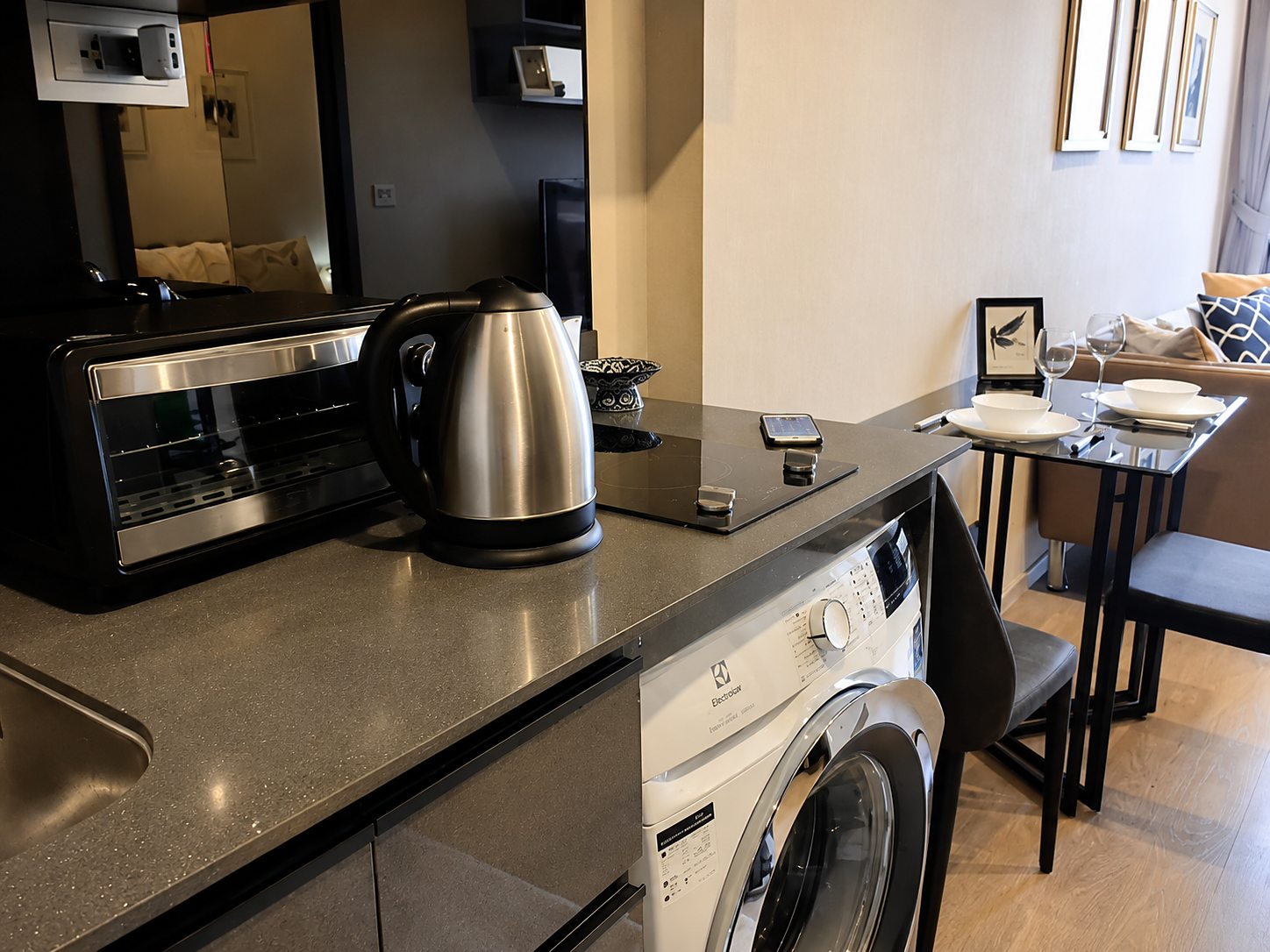 Ashton Asoke: Kitchen