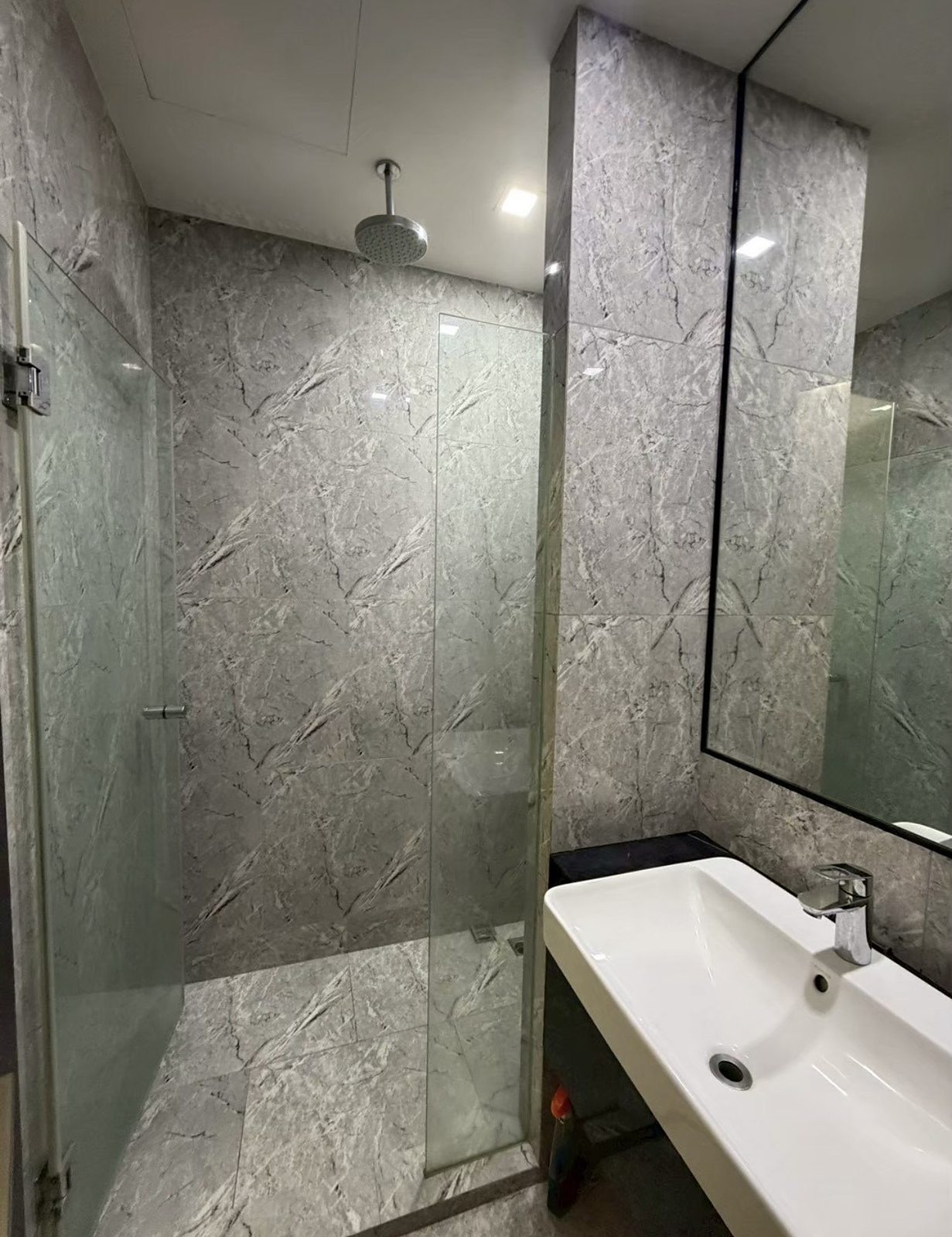 Ashton Asoke: Bathroom