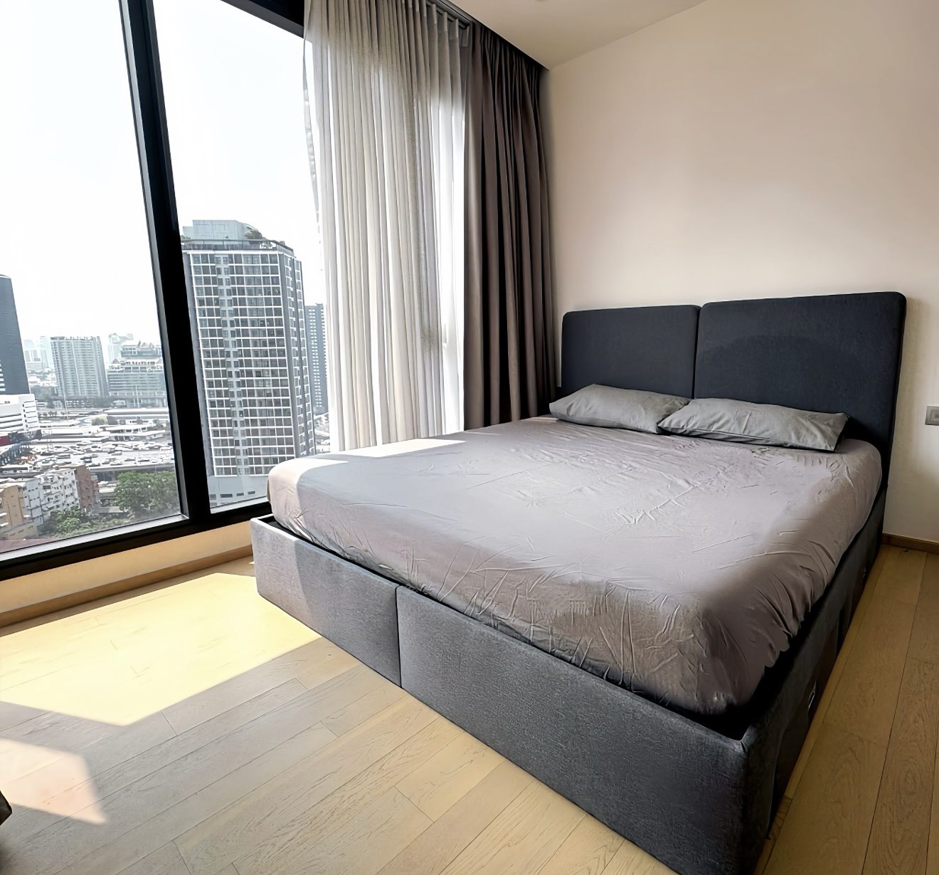 Ashton Asoke - Rama 9: Master bedroom