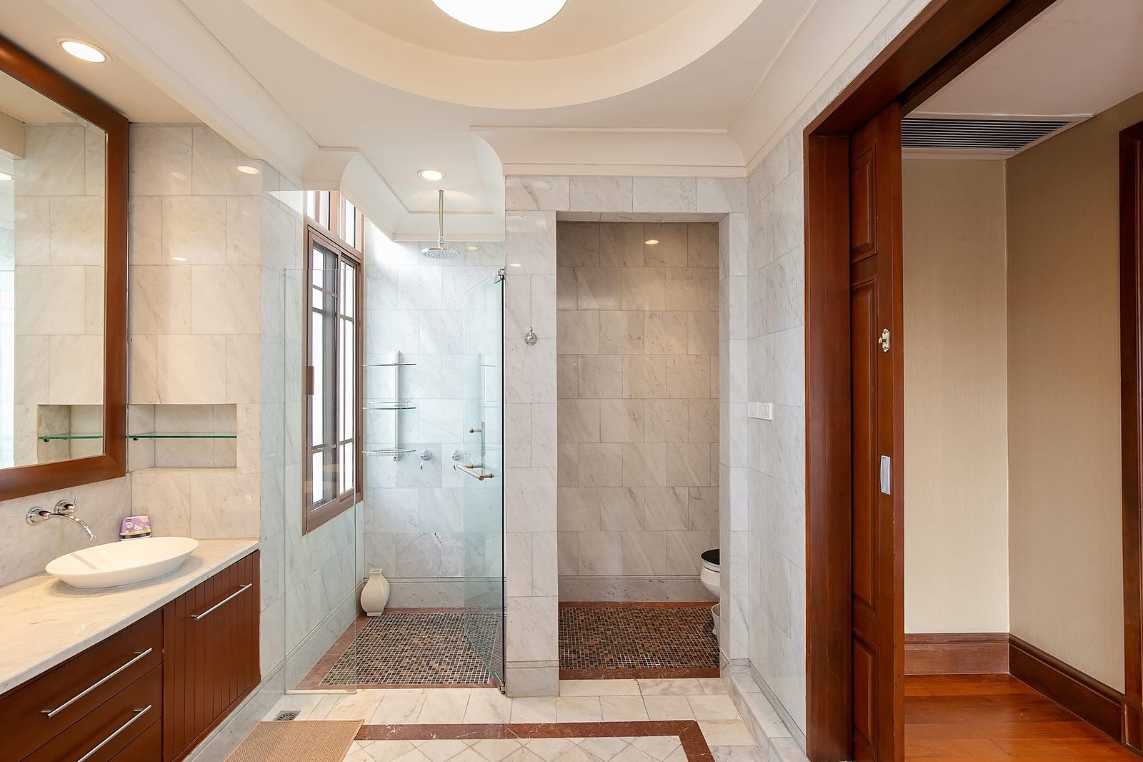 Baan Sansiri Sukhumvit 67: Bathroom