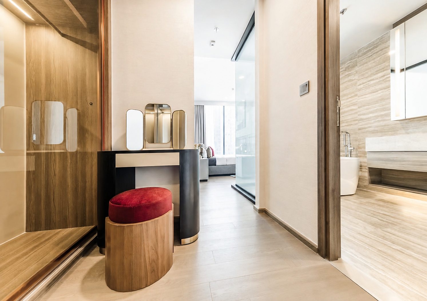 Celes Asoke: Dressing area [show unit]