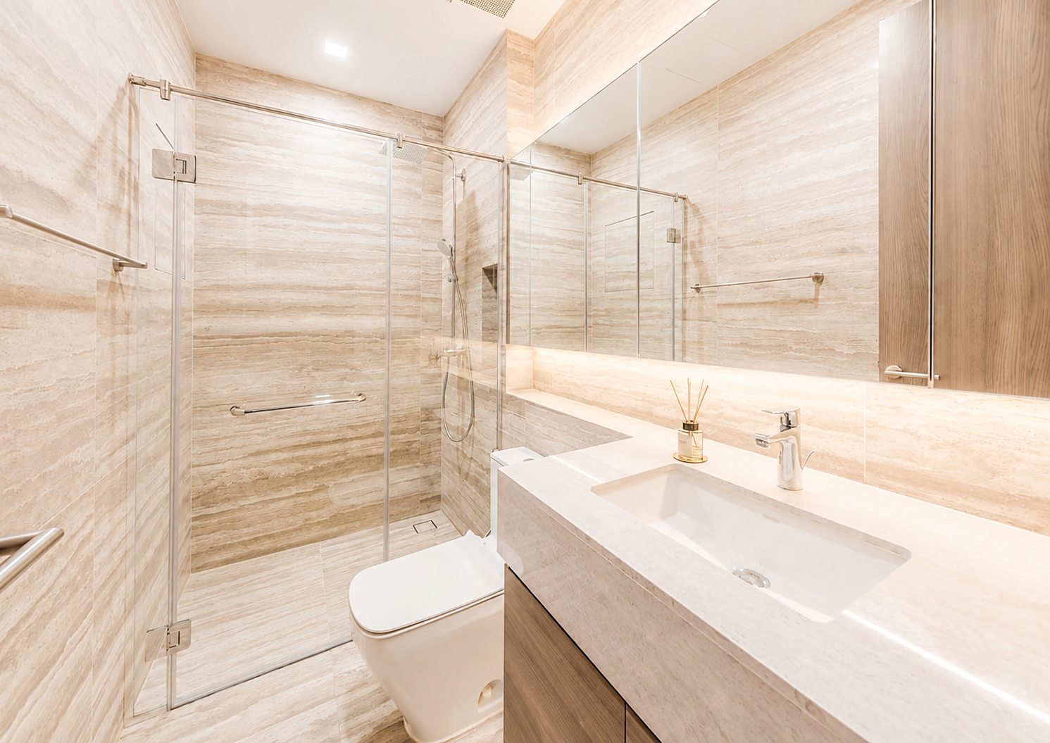 Celes Asoke: Shower room [show unit]