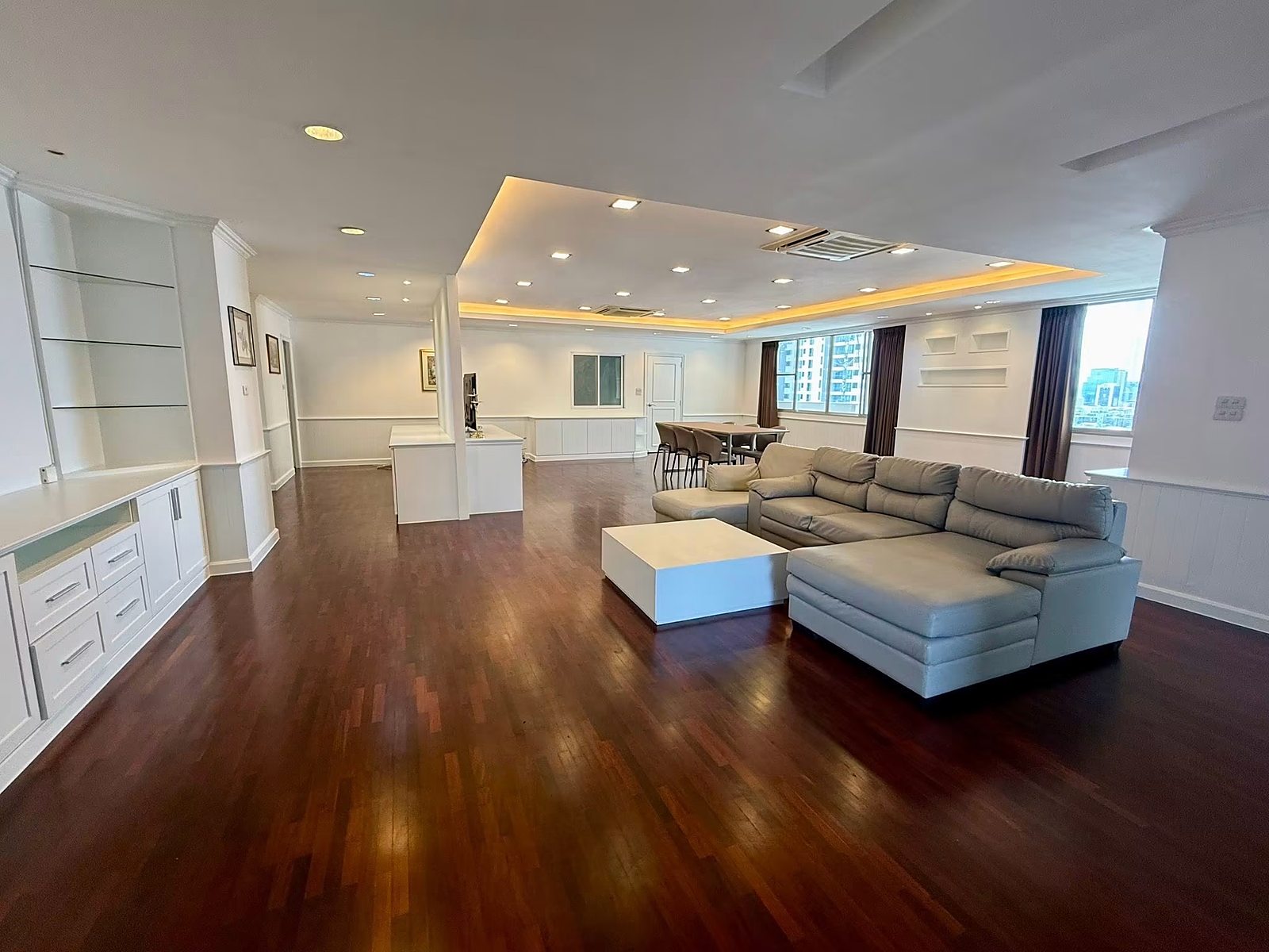 D.S. Tower 1 Sukhumvit 33