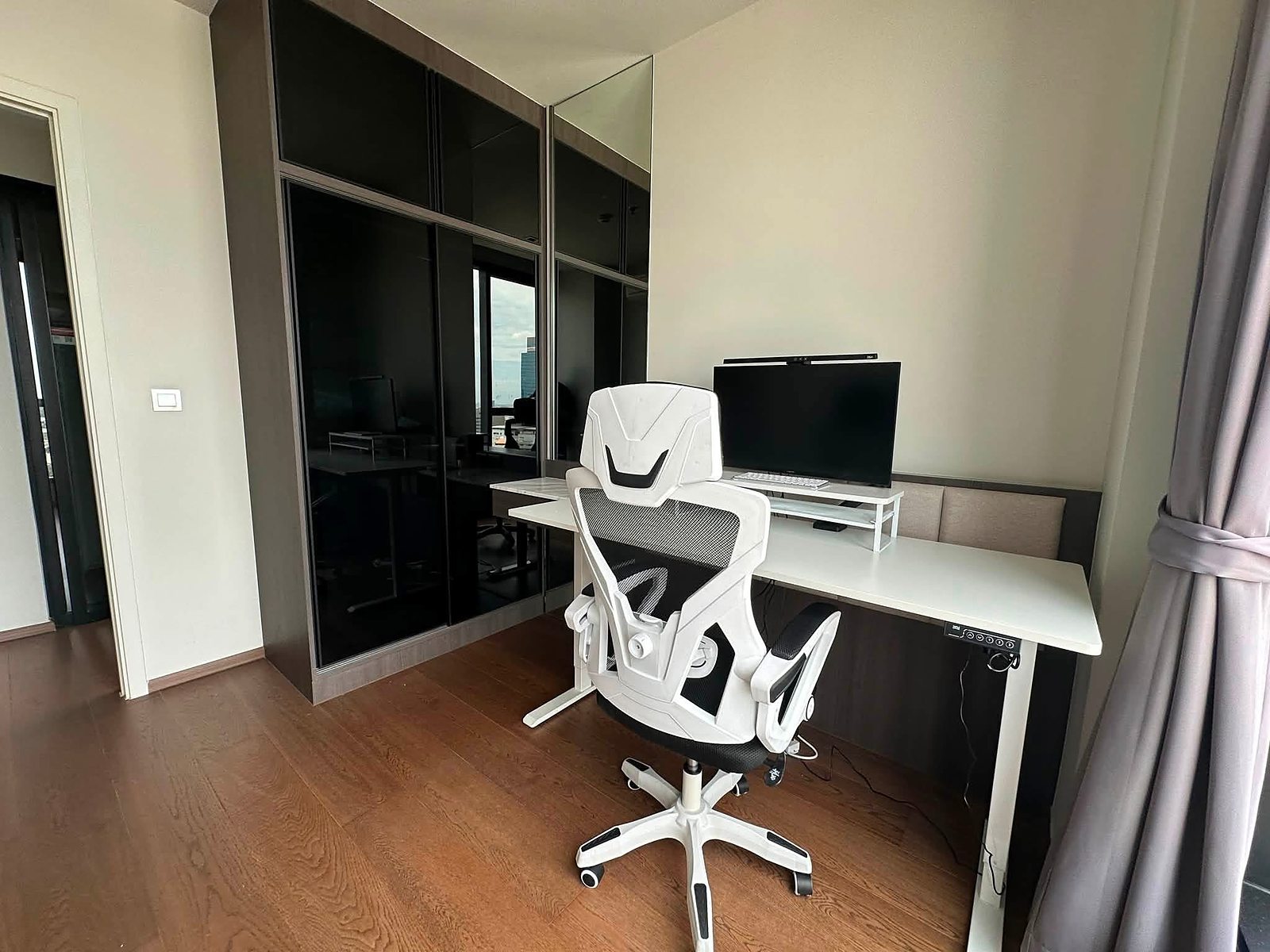 IDEO Q Sukhumvit 36: Study area