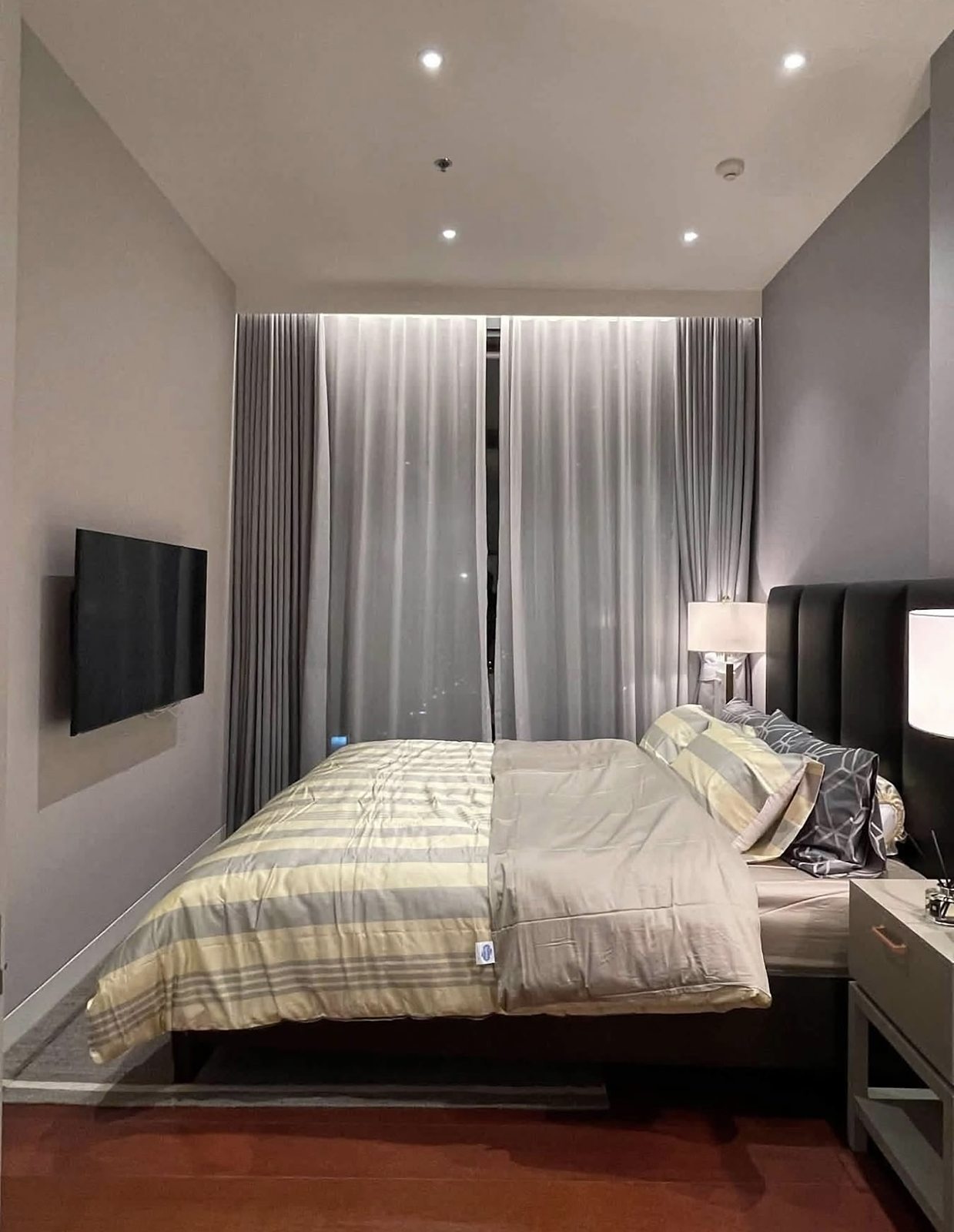 KHUN by YOO Thonglor: Bedroom