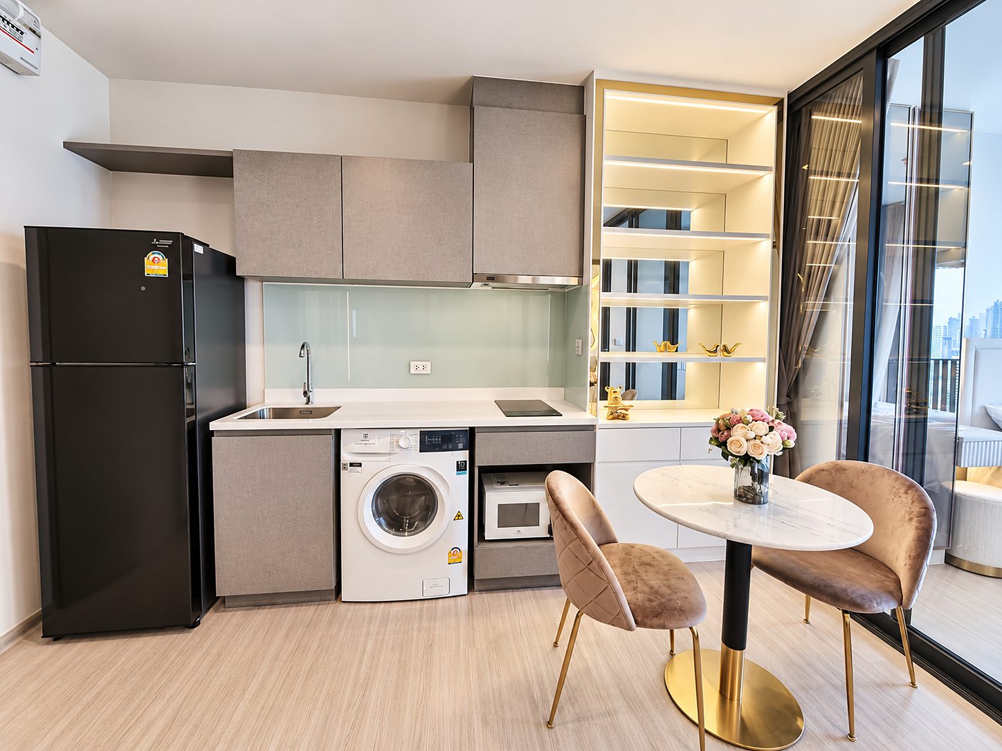 Life Asoke Hype: Kitchen