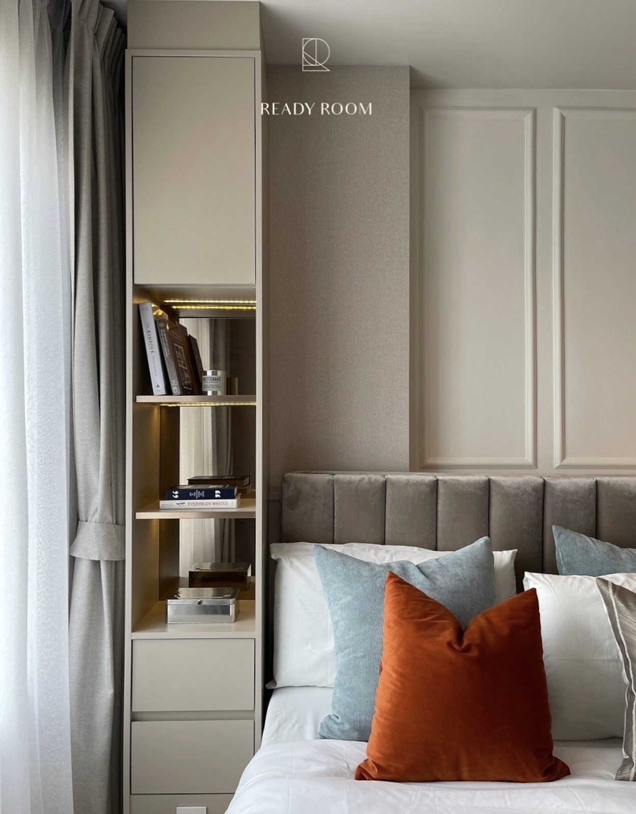 Life One Wireless: Bedroom detail