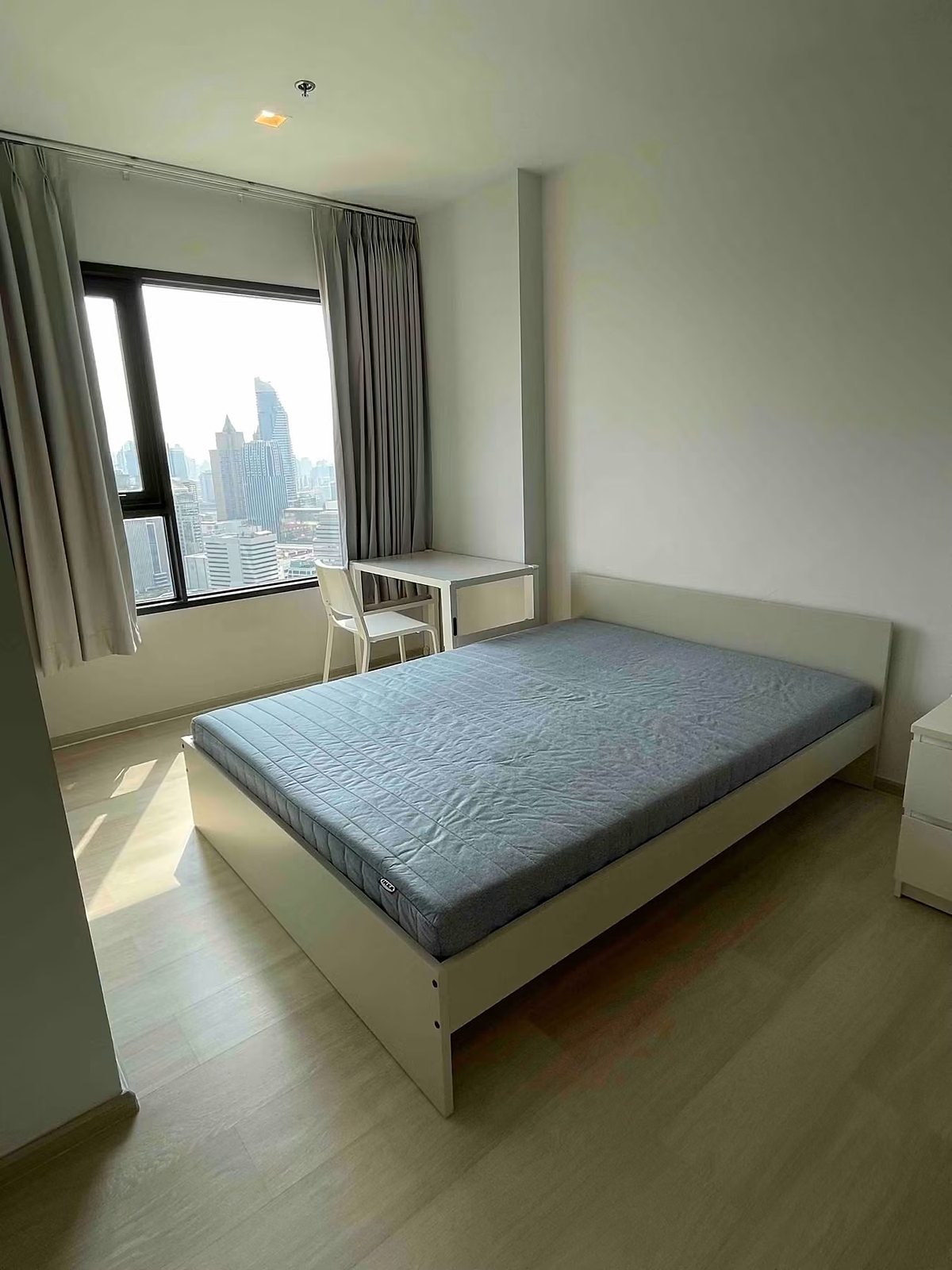 Life One Wireless: Bedroom with city view