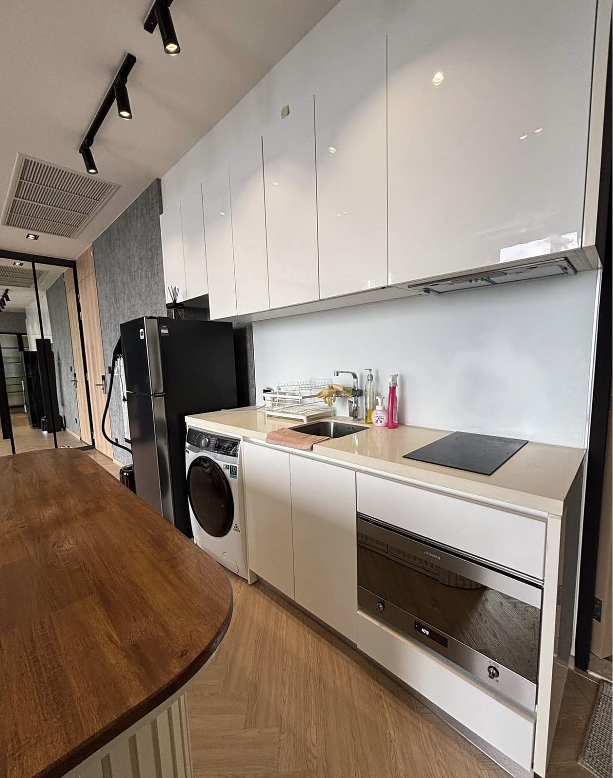 Noble BE19: Kitchen