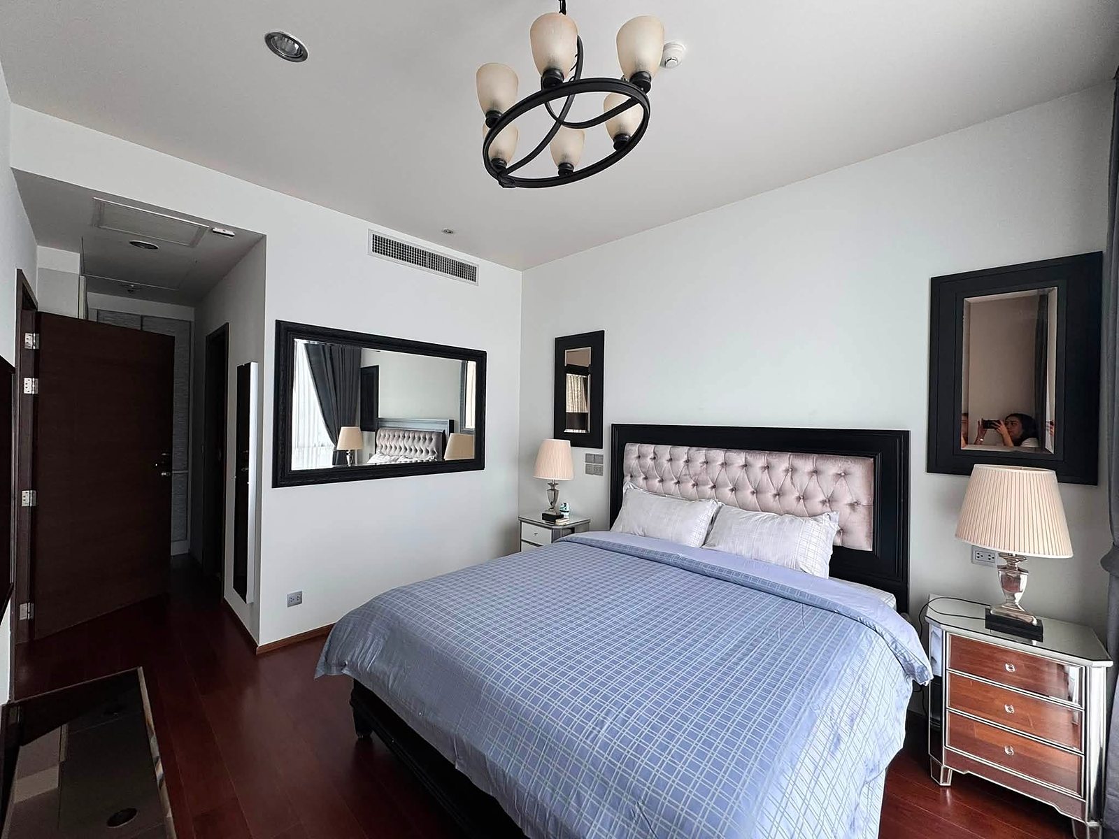 Quattro by Sansiri: Bedroom