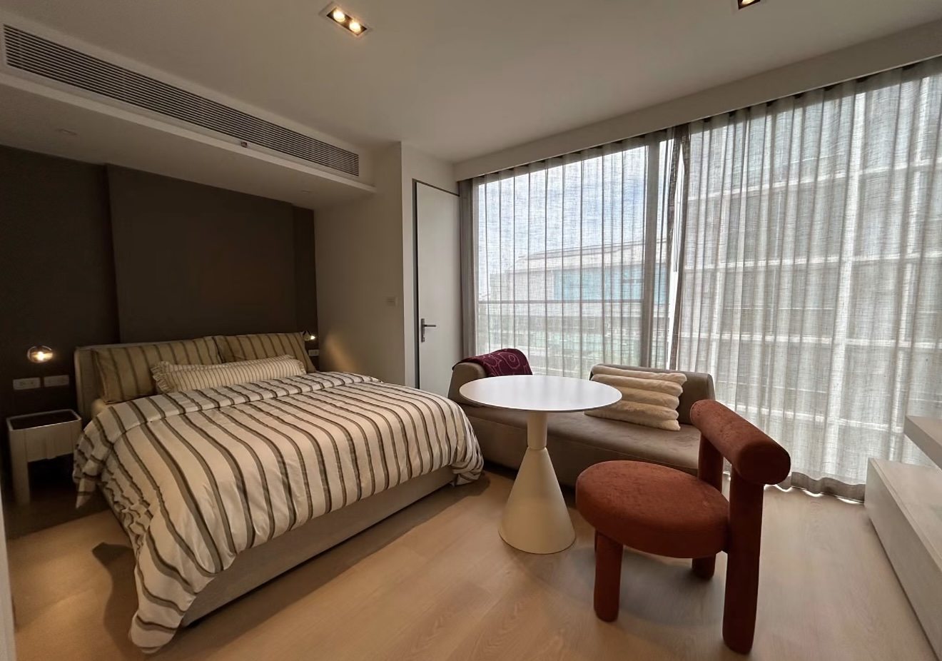SCOPE Promsri: Bedroom