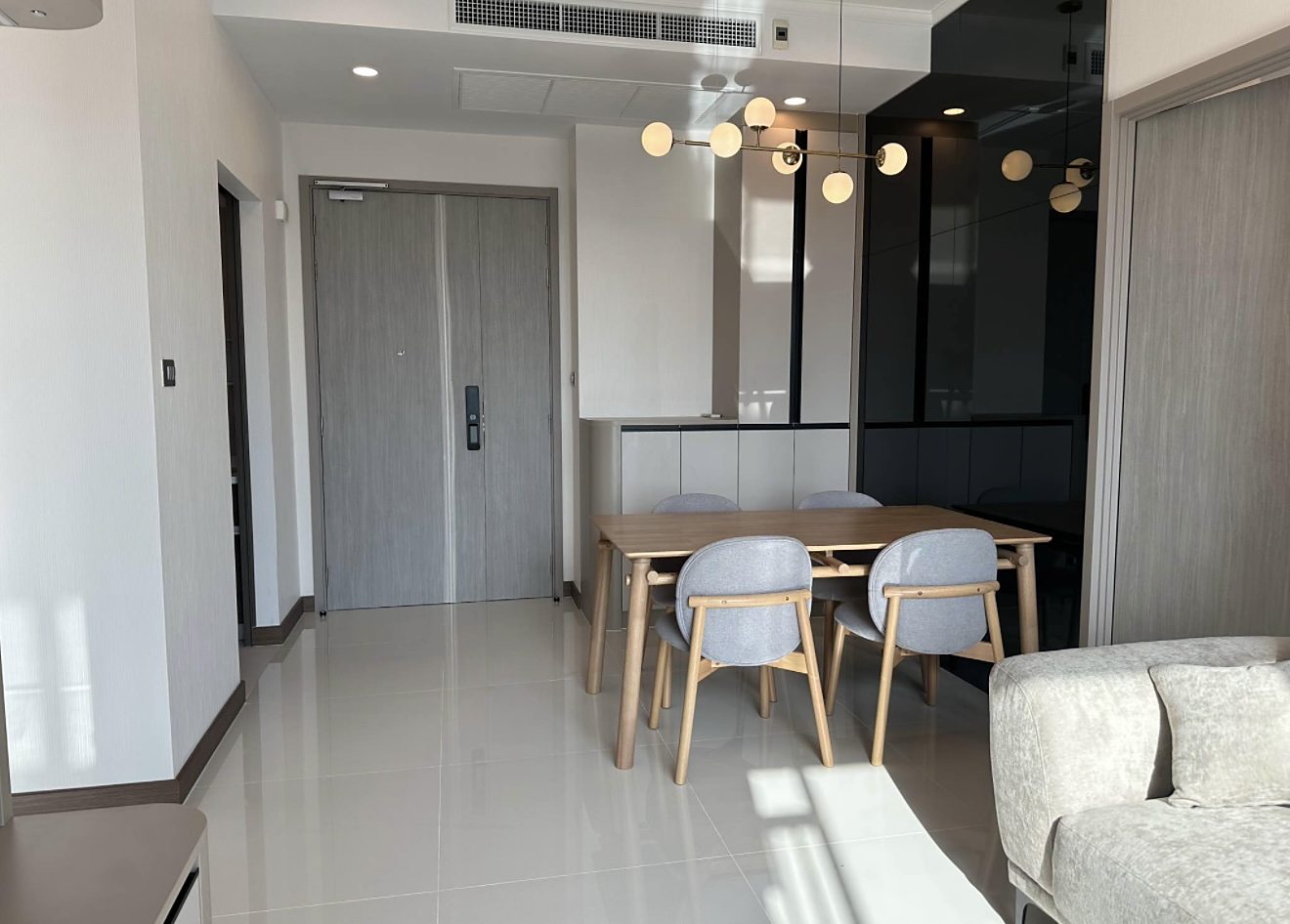 Supalai Oriental Sukhumvit 39: Dining area