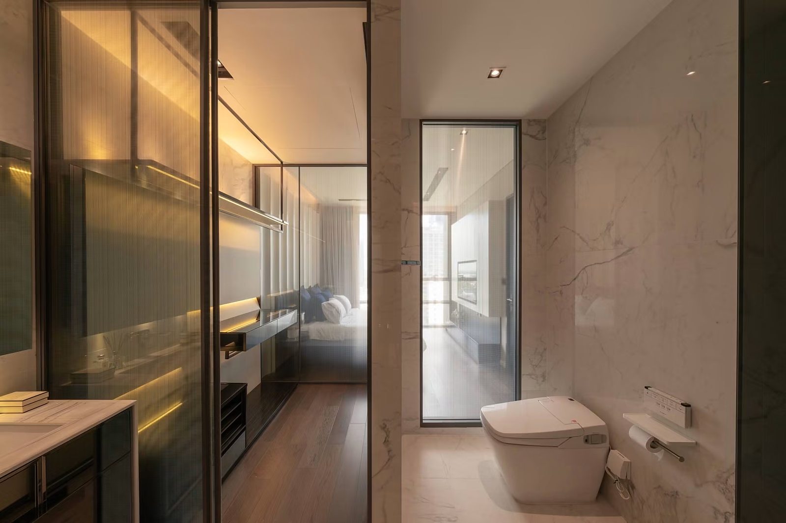 The Bangkok Thonglor: Bathroom