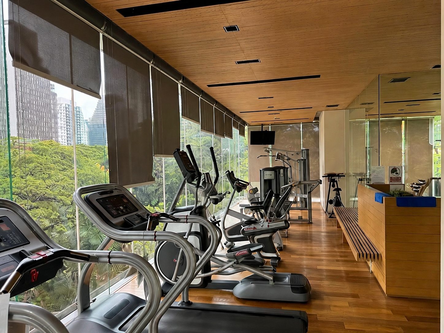 The Room Sukhumvit 21: Fitness room