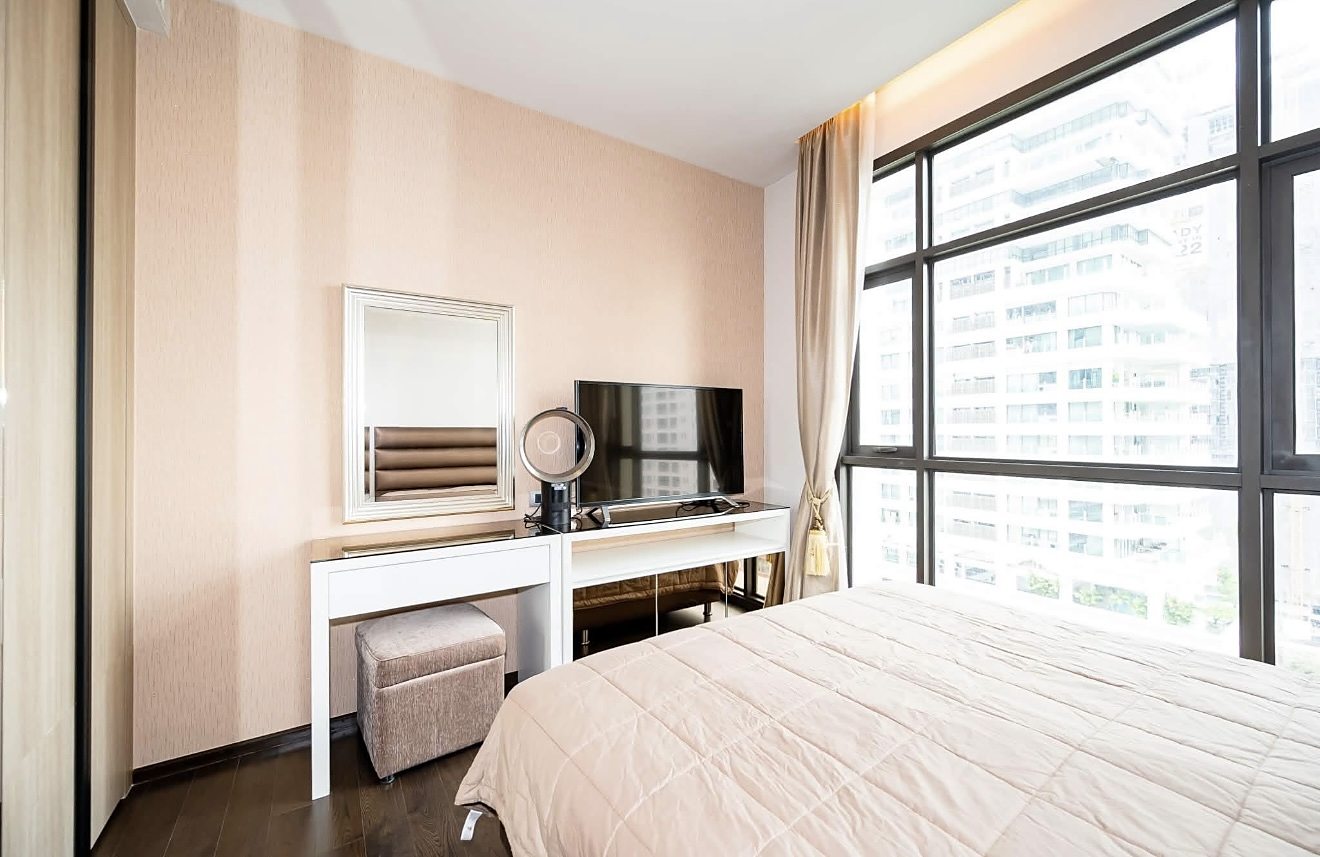 The XXXIX: Master bedroom