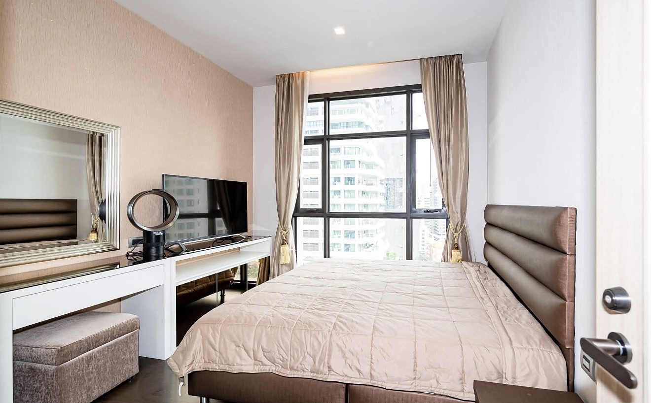 The XXXIX: Bedroom