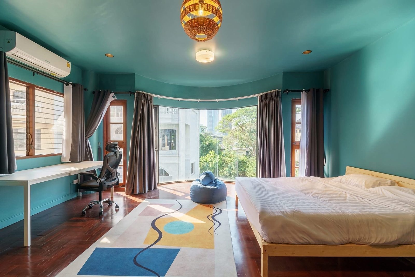 Thonglor Soi 25 – 5-Storey Townhome: Bedroom