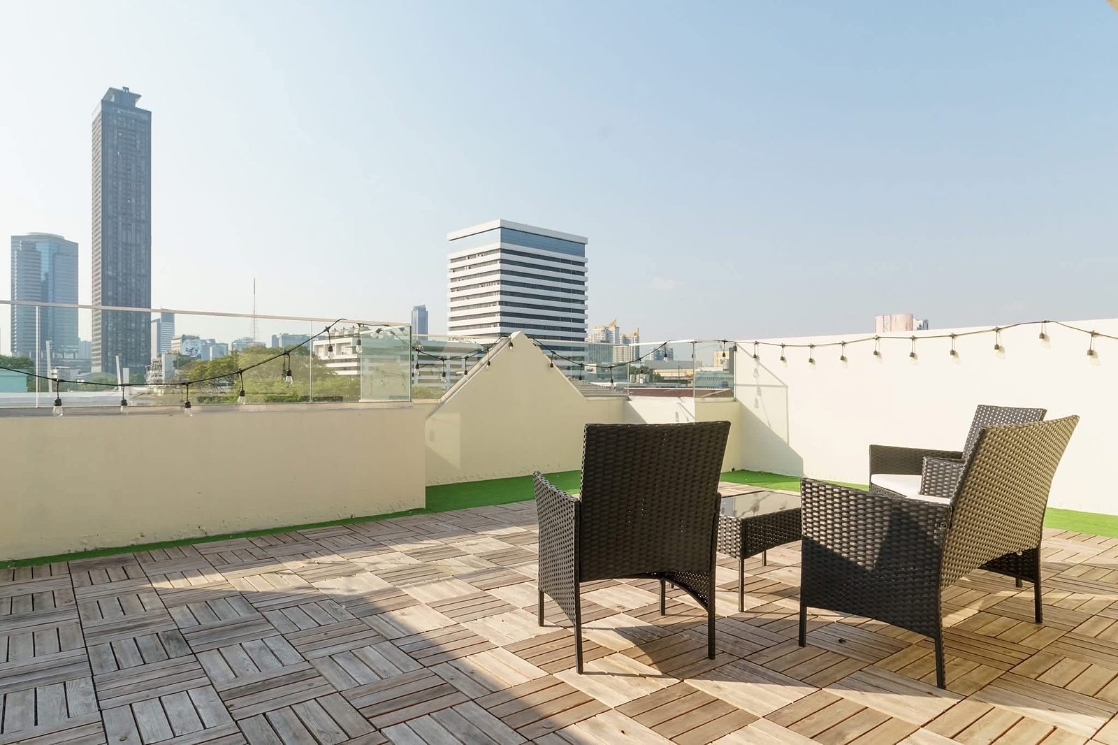 Thonglor Soi 25 – 5-Storey Townhome: Rooftop terrace