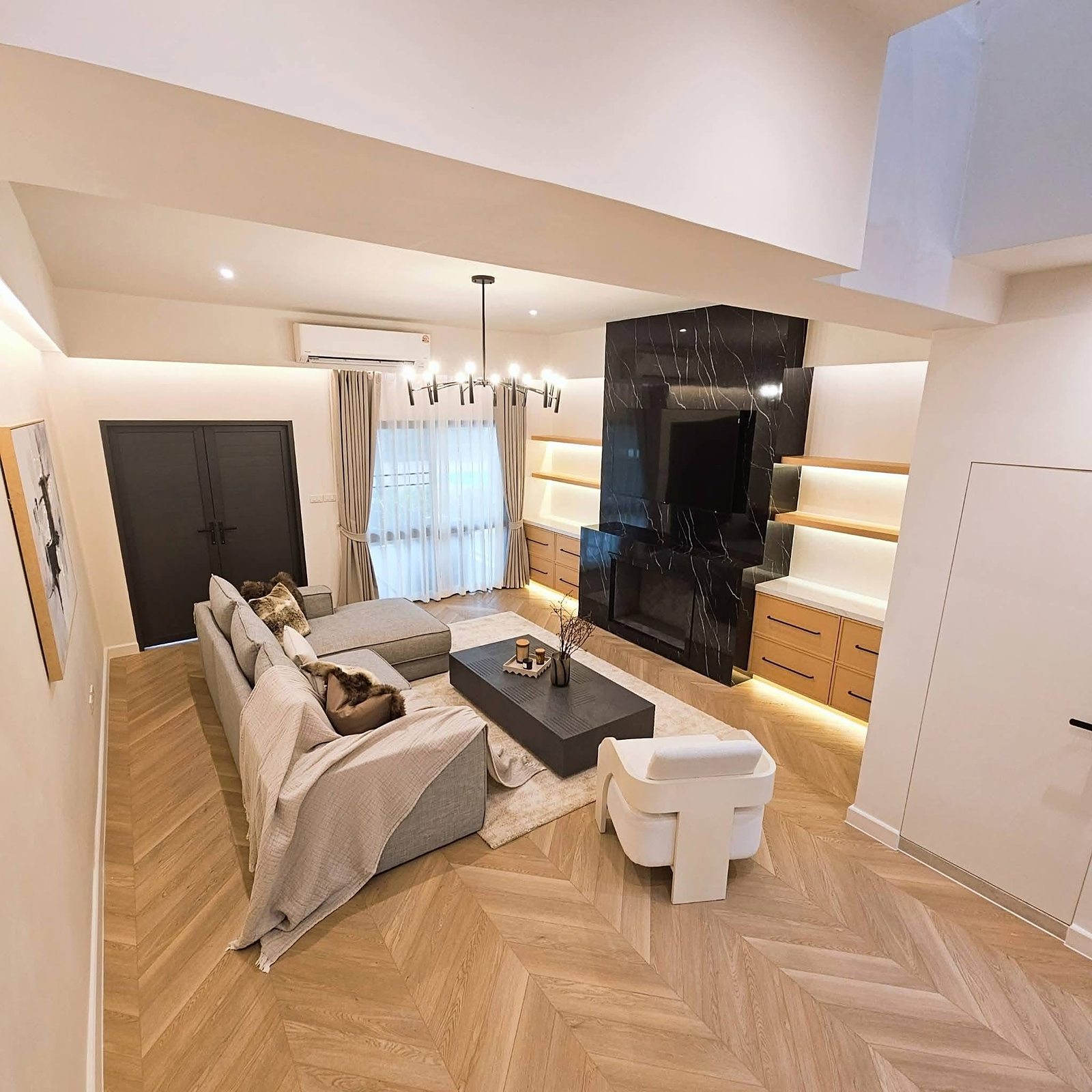 Townhome near Ekkamai/Thonglor – Phra Khanong: Family room