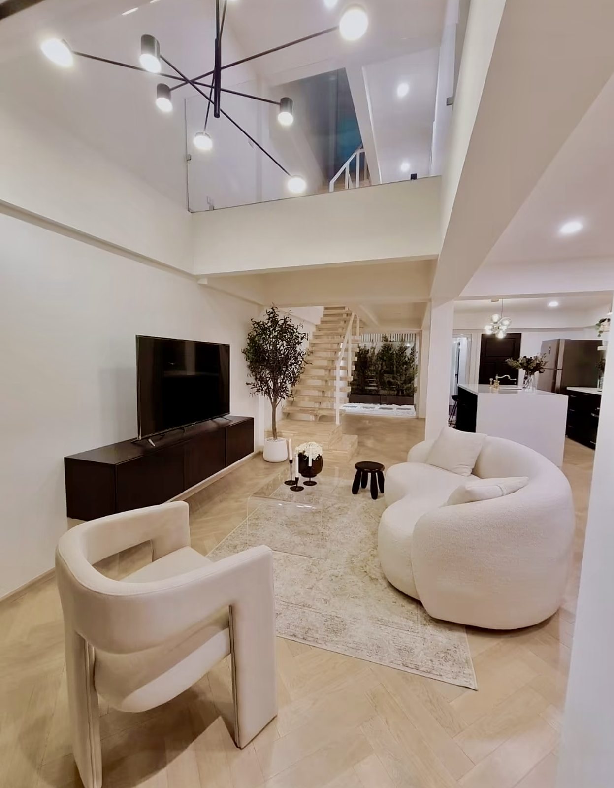 Townhouse — Pridi Banomyong 42 (house no. unknown)