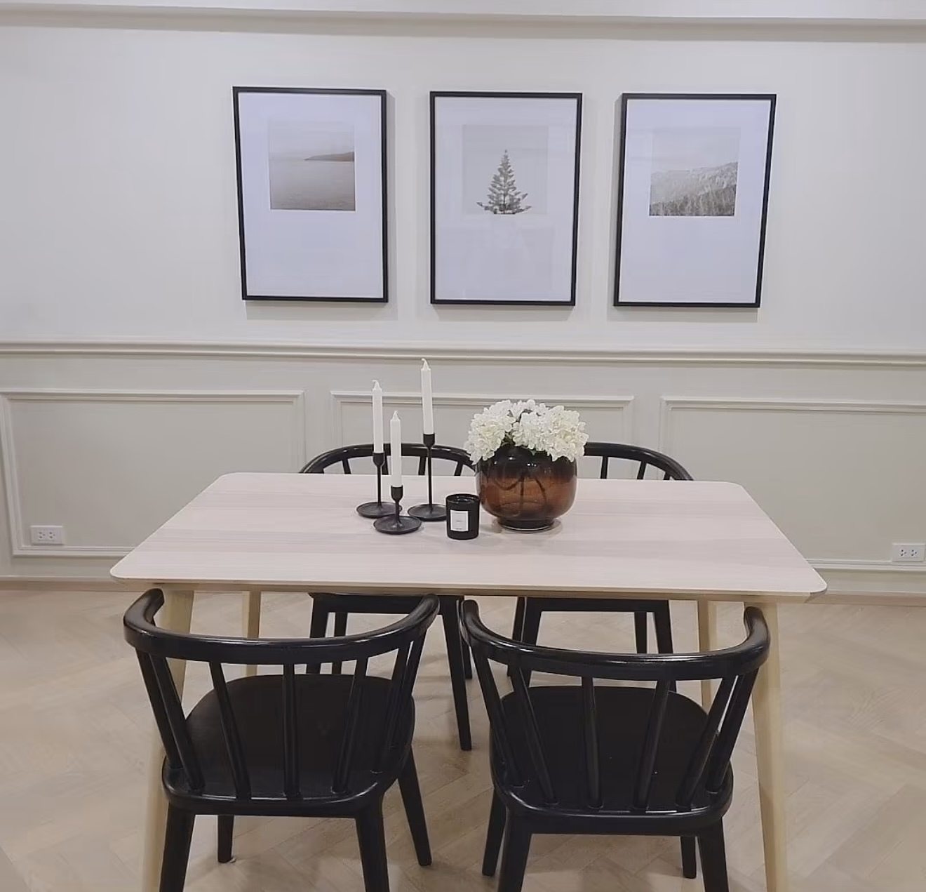Townhouse — Pridi Banomyong 42 (house no. unknown): Dining area